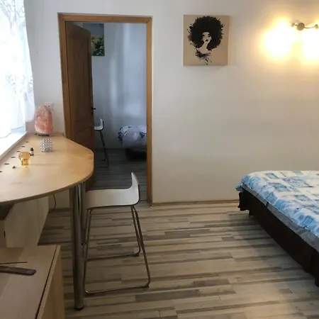 Central Modern Flat For 3 Διαμέρισμα